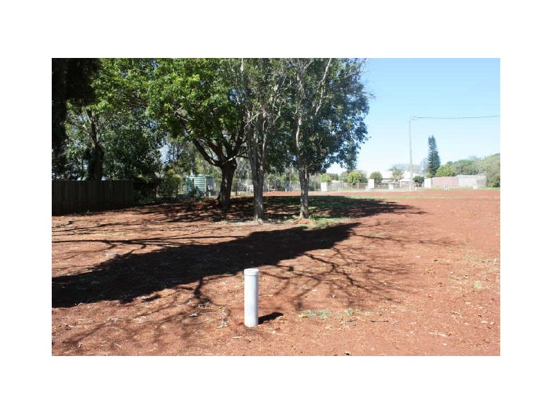 L25 Chopin Street, Rockville QLD 4350