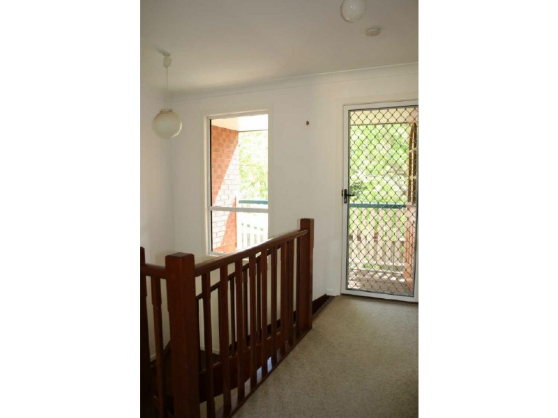 2/8 Bruce Street, East Toowoomba QLD 4350