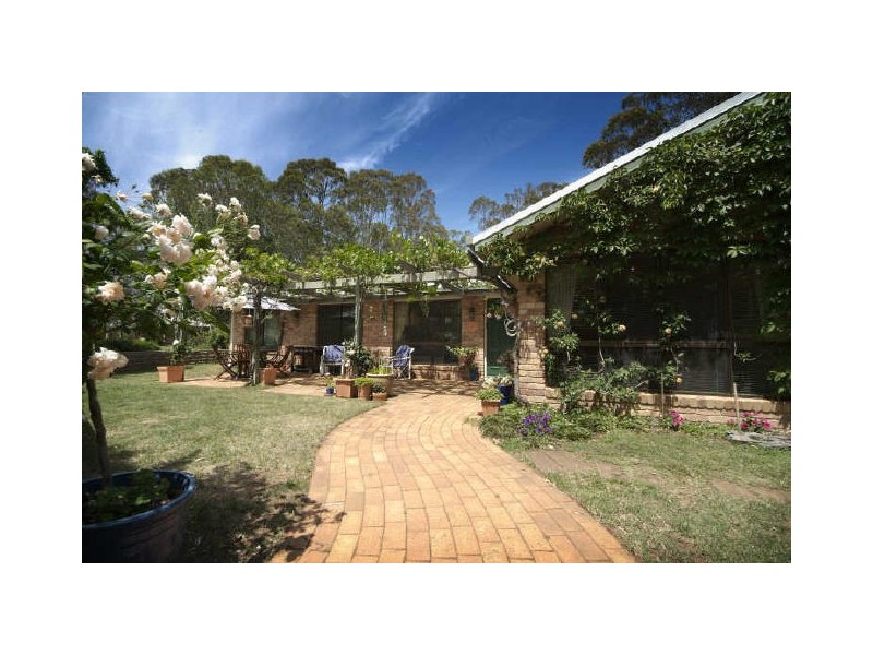 12 Esperanto Court, Kearneys Spring QLD 4350