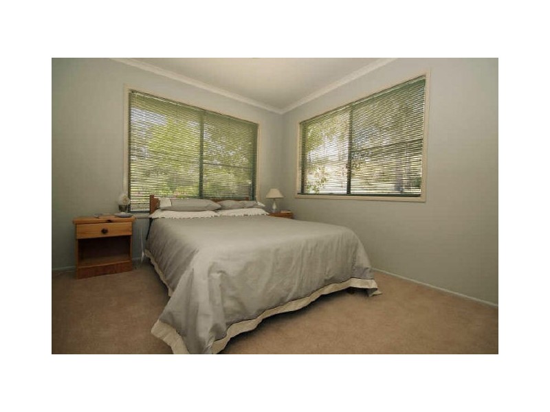 12 Esperanto Court, Kearneys Spring QLD 4350