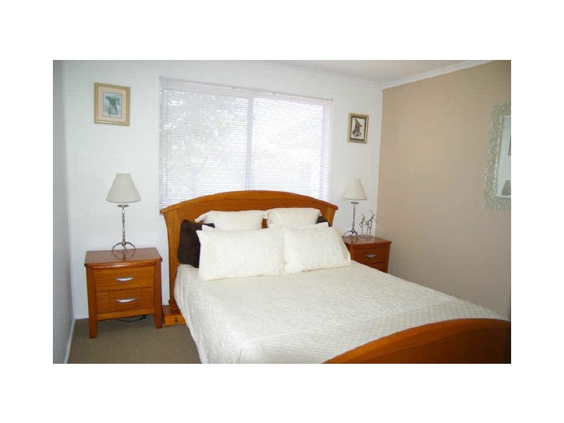 18 Proposch Street, Oakey QLD 4401