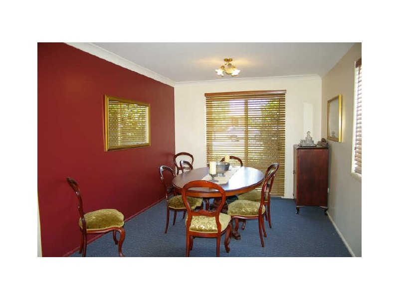 46 Gainsborough Drive, Glenvale QLD 4350