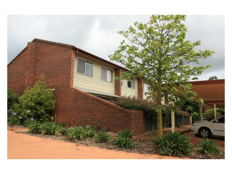 3/6 O’Brien Street, Harlaxton QLD 4350