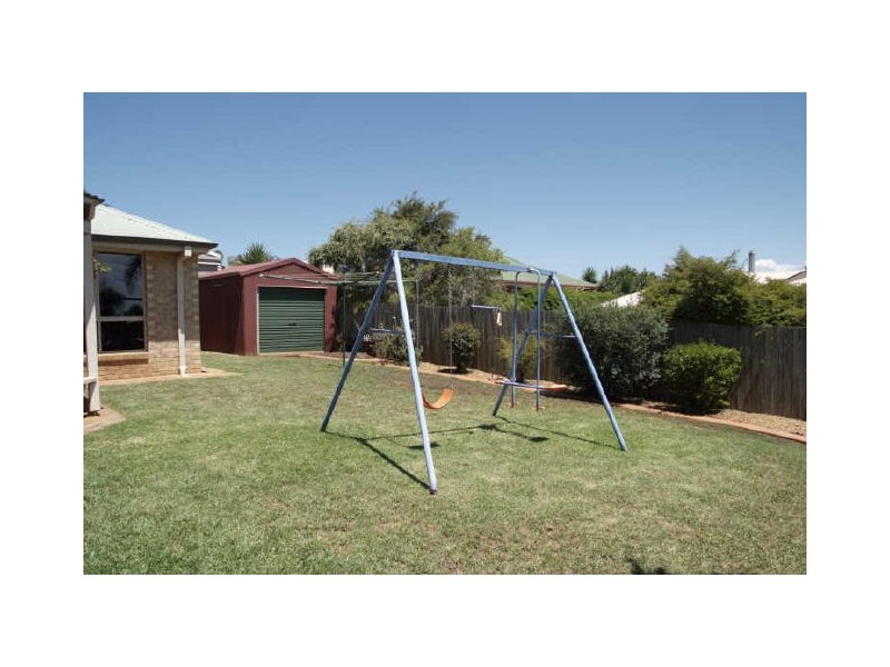 12 Todwana Court, Glenvale QLD 4350