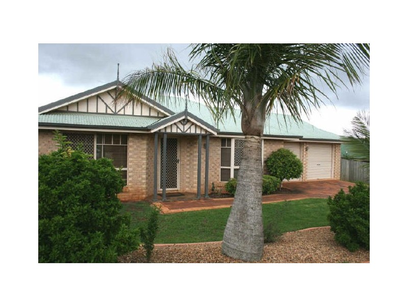 12 Todwana Court, Glenvale QLD 4350