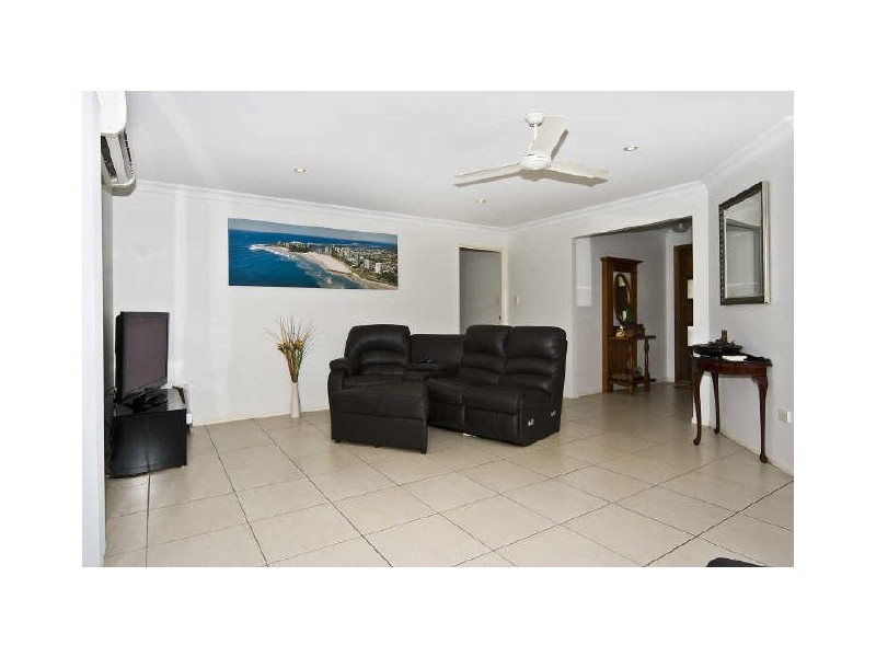 14 Karingal Court, Glenvale QLD 4350