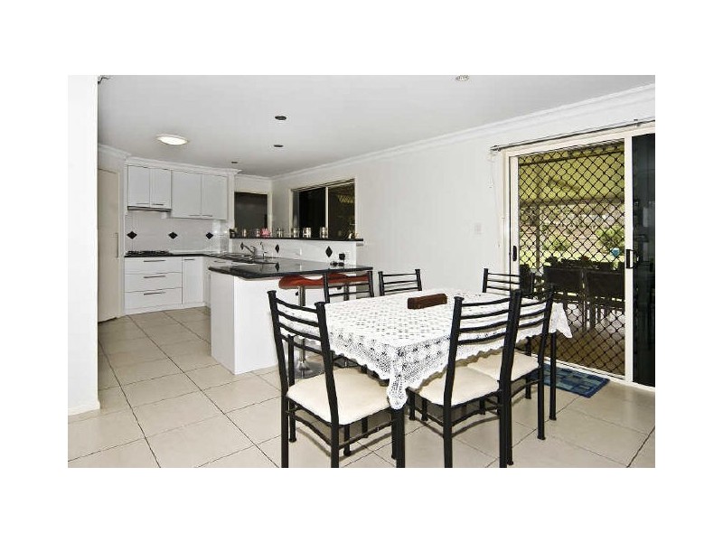 14 Karingal Court, Glenvale QLD 4350