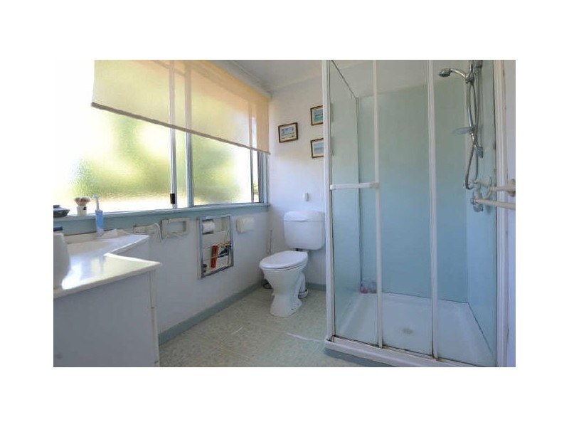 15 Rhyde Street, Mount Lofty QLD 4350