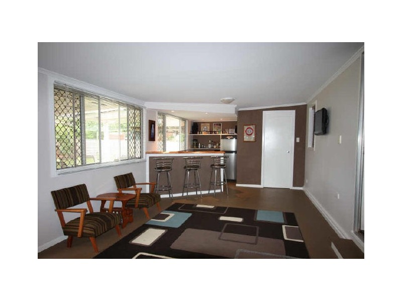 28 Hamilton Street, Newtown QLD 4350