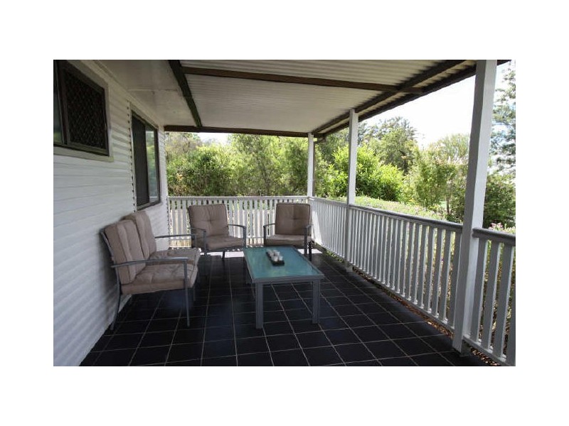 28 Hamilton Street, Newtown QLD 4350