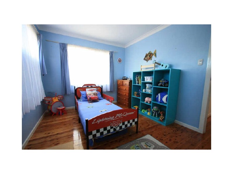 28 Hamilton Street, Newtown QLD 4350