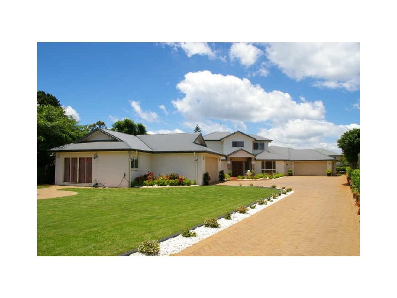 3 Meredith Crescent, Rangeville QLD 4350