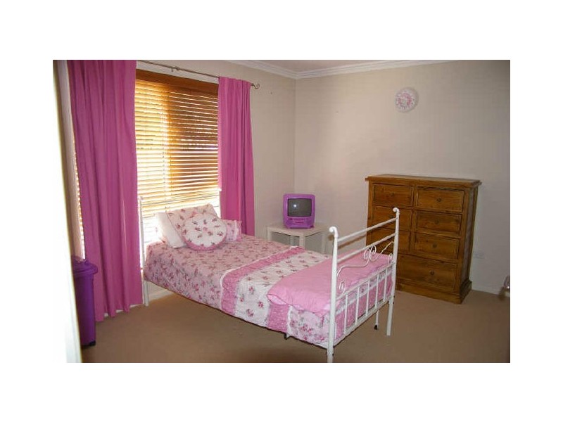 3 Meredith Crescent, Rangeville QLD 4350