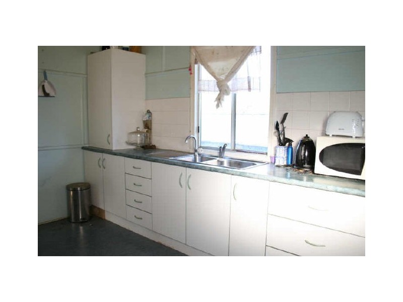 8 Glenvale Road, Toowoomba QLD 4350