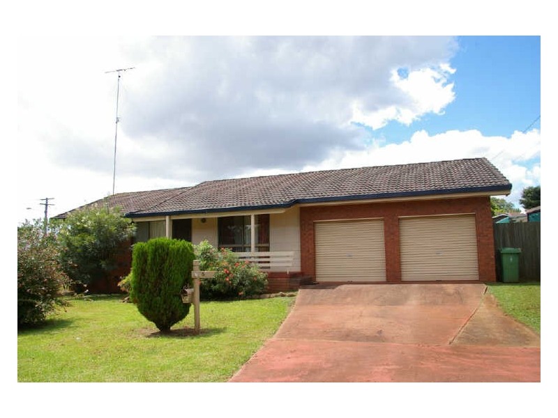1 Clewley Crescent, Rangeville QLD 4350