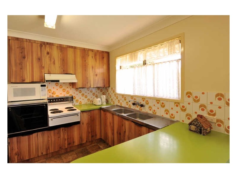 1 Clewley Crescent, Rangeville QLD 4350