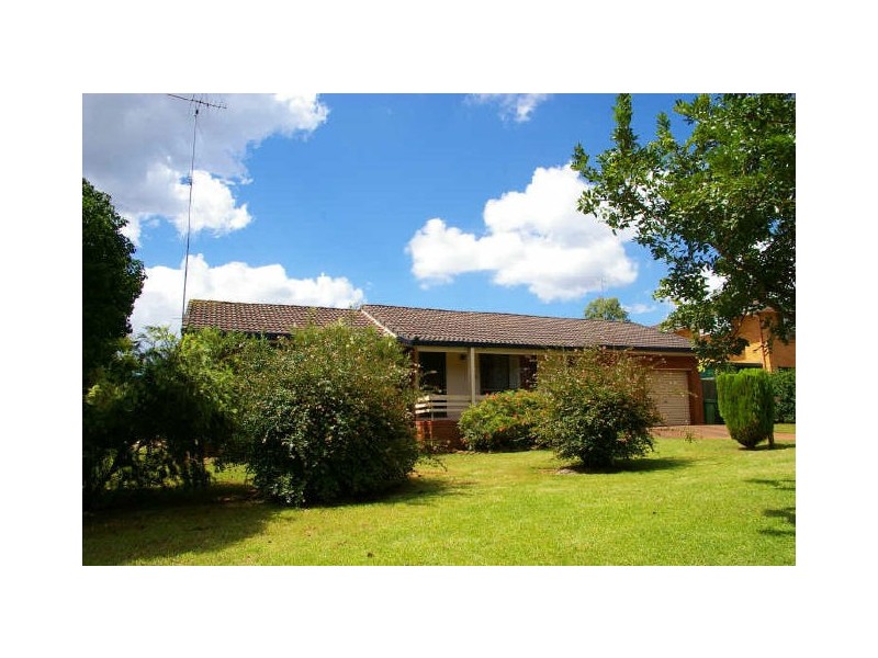 1 Clewley Crescent, Rangeville QLD 4350