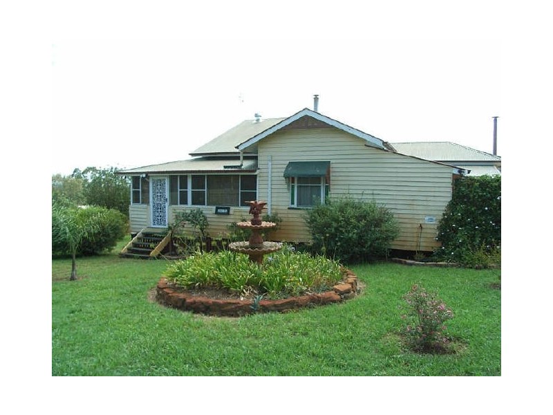 11 Old Homebush Road, Gowrie Junction QLD 4352