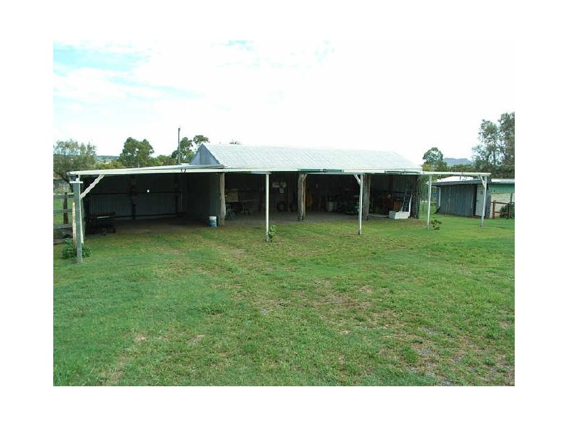 11 Old Homebush Road, Gowrie Junction QLD 4352