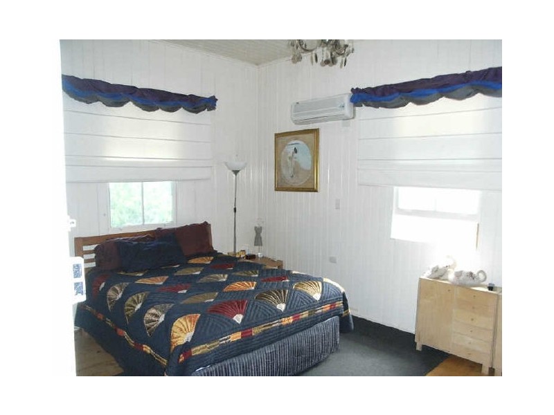 11 Old Homebush Road, Gowrie Junction QLD 4352