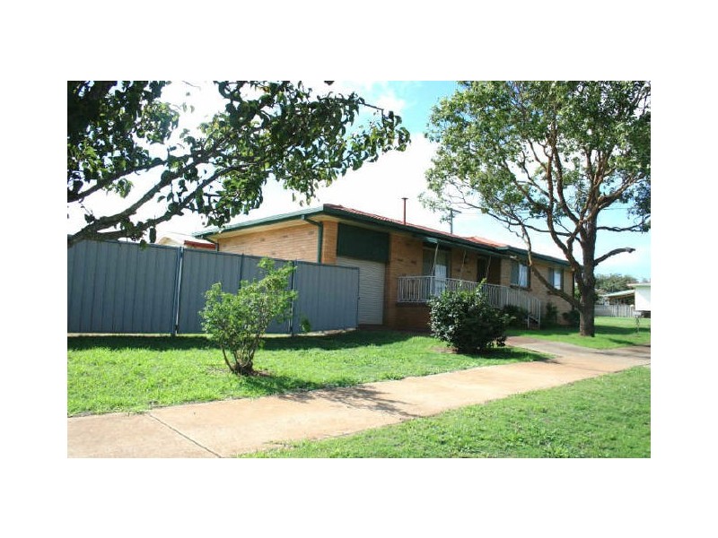 16 Yaldwyn Street, Harristown QLD 4350