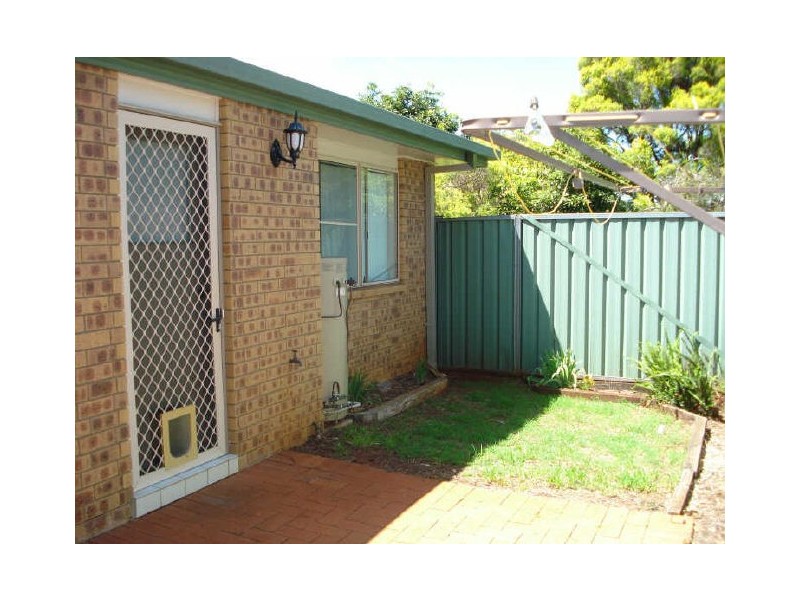 1/31 Phyllis Street, Harristown QLD 4350