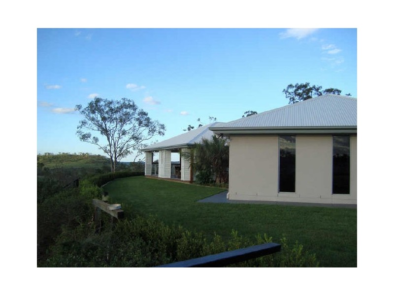 17 Roderick Drive, Toowoomba QLD 4350