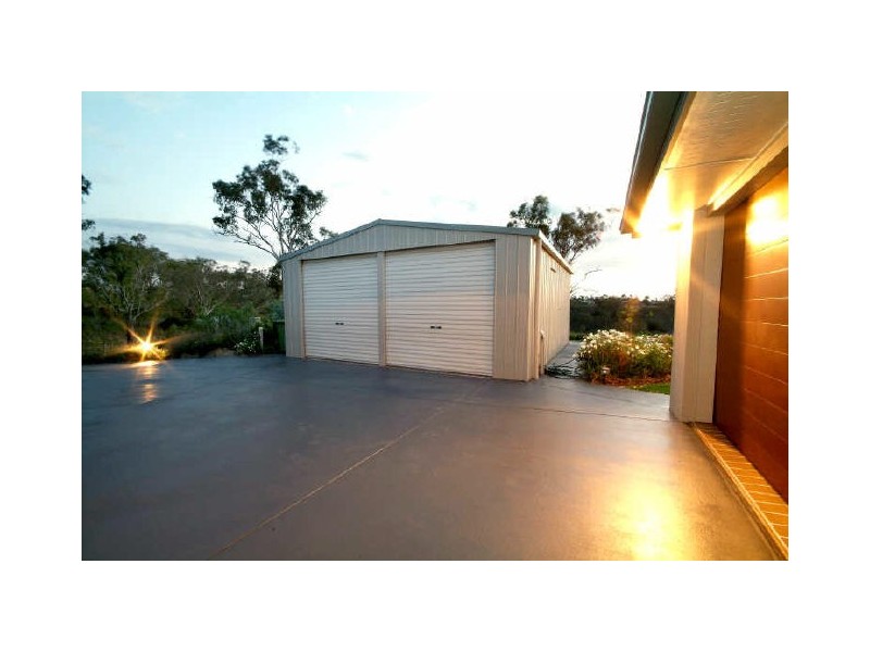 17 Roderick Drive, Toowoomba QLD 4350