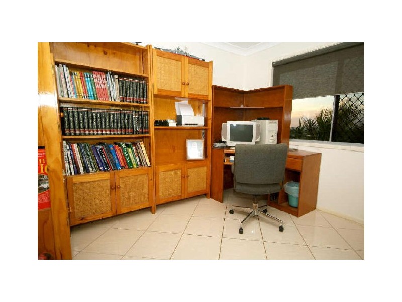 17 Roderick Drive, Toowoomba QLD 4350