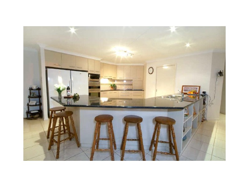17 Roderick Drive, Toowoomba QLD 4350