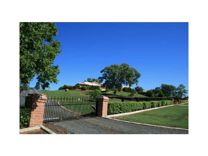 75 Cotswold Hills Drive, Cotswold Hills QLD 4350