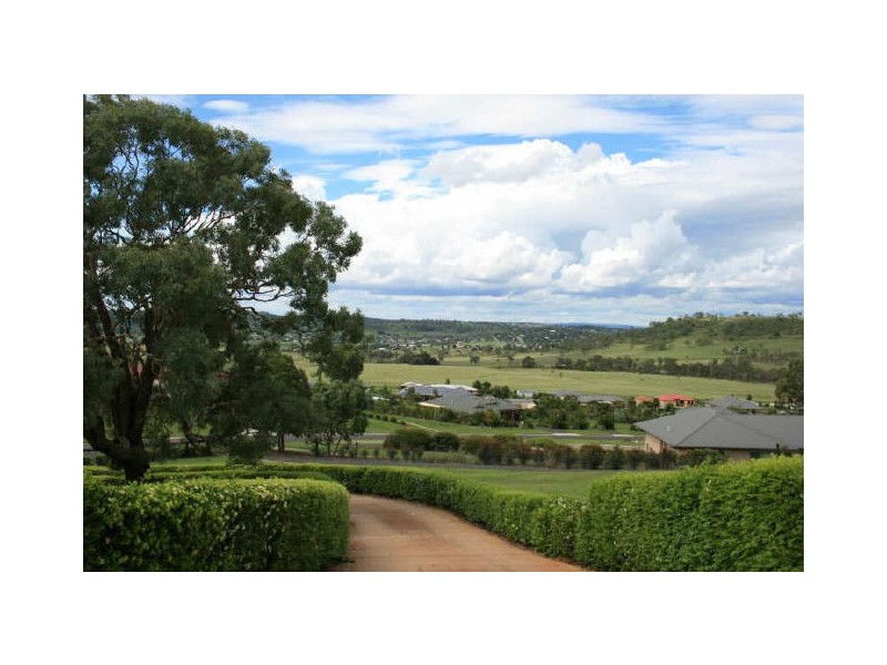 75 Cotswold Hills Drive, Cotswold Hills QLD 4350