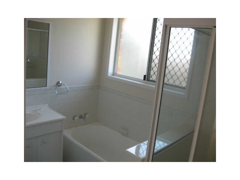 5 Connole Court, Kearneys Spring QLD 4350