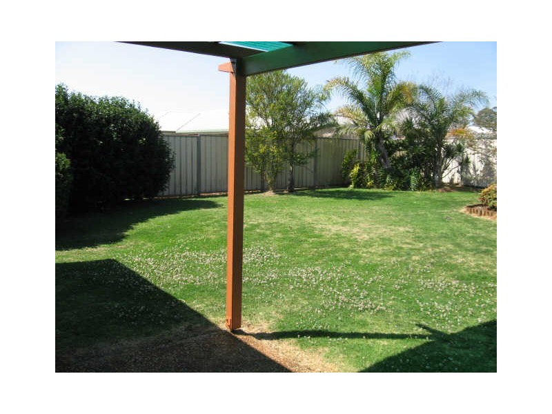 5 Connole Court, Kearneys Spring QLD 4350