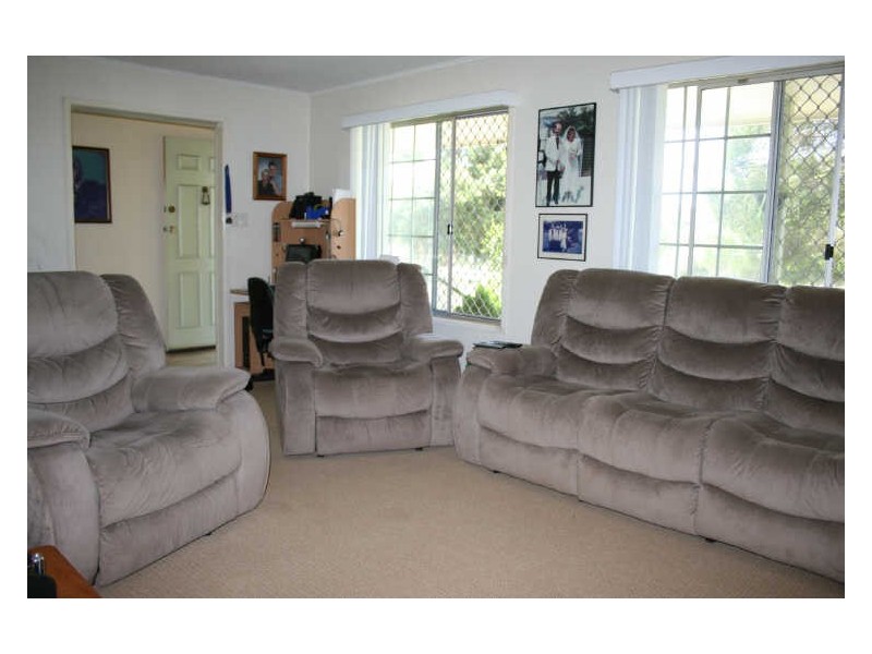 10 Tynedale Avenue, Newtown QLD 4350