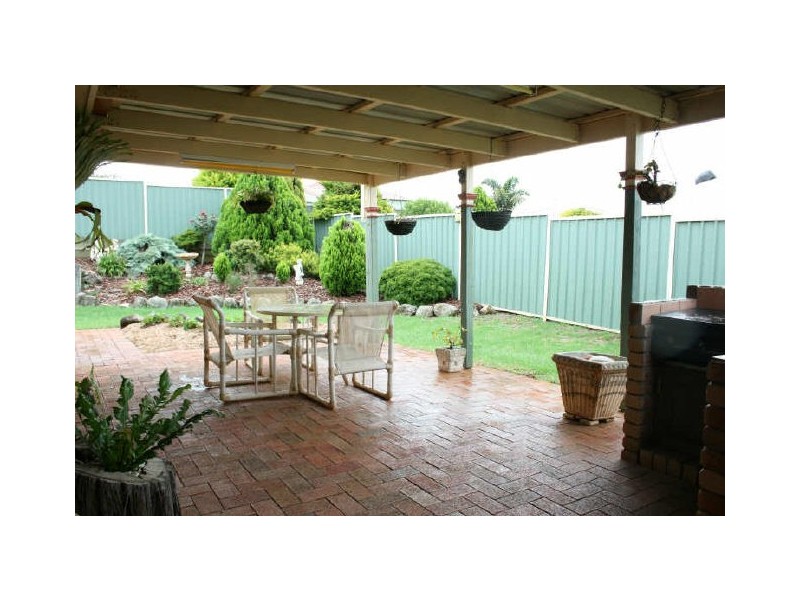 45 Nash Drive, Glenvale QLD 4350
