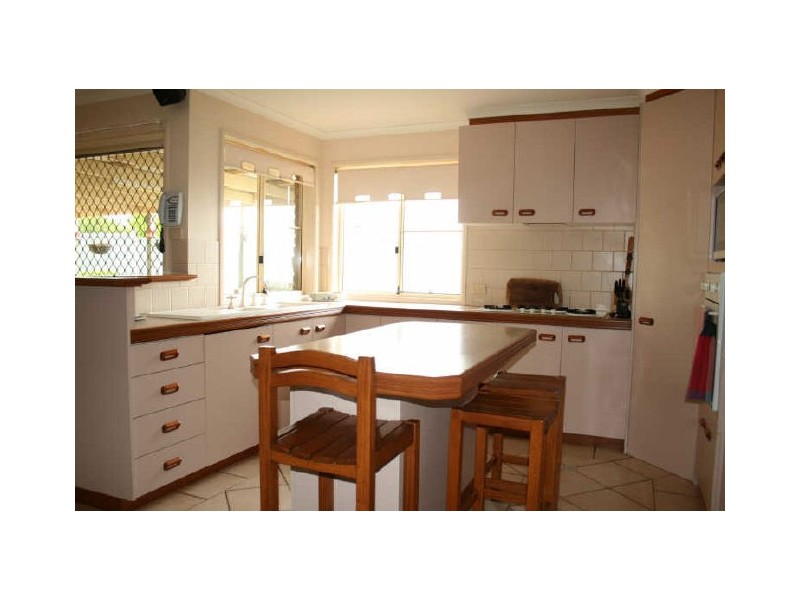 45 Nash Drive, Glenvale QLD 4350