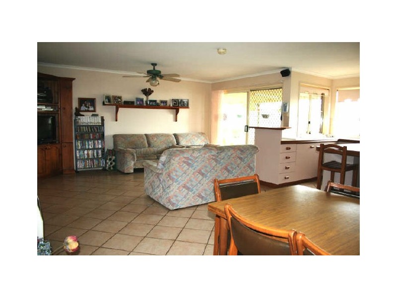 45 Nash Drive, Glenvale QLD 4350