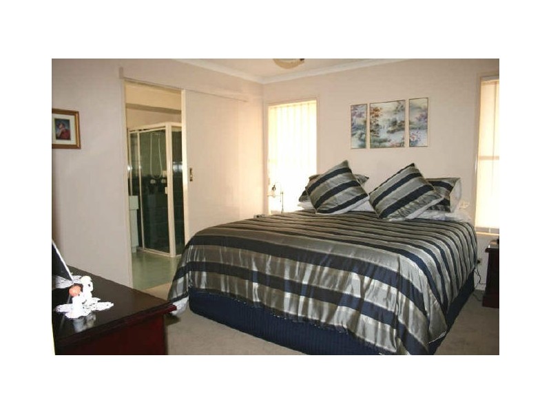 45 Nash Drive, Glenvale QLD 4350