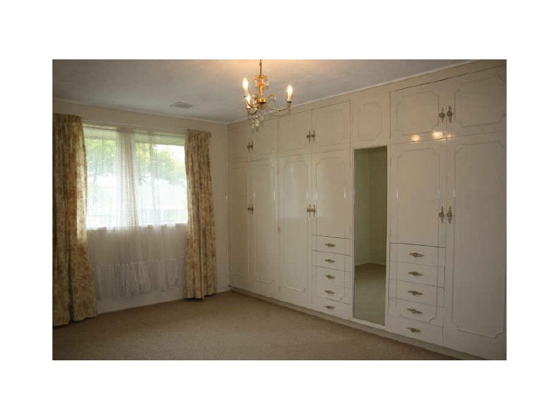 9 Coates Street, Kearneys Spring QLD 4350