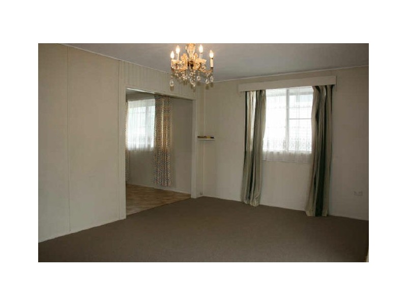 9 Coates Street, Kearneys Spring QLD 4350