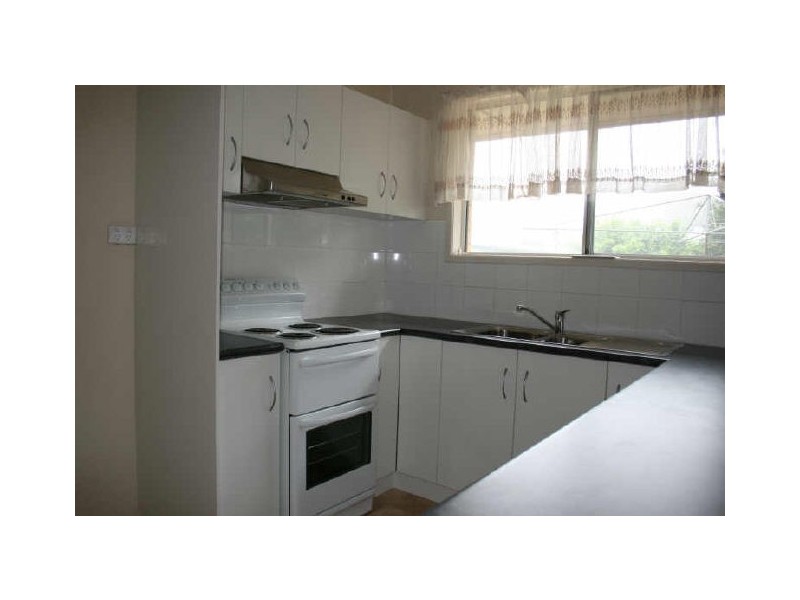 9 Coates Street, Kearneys Spring QLD 4350