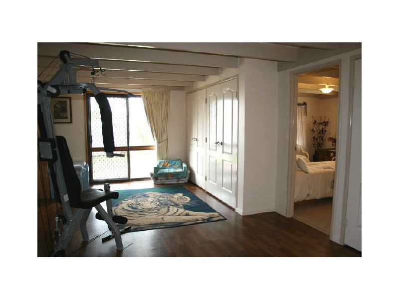 6 Cheryl Court, Darling Heights QLD 4350