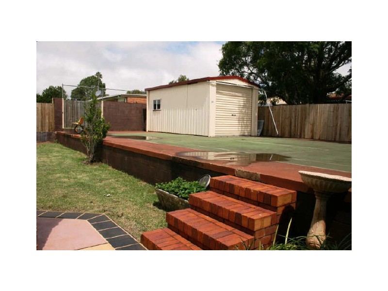 6 Cheryl Court, Darling Heights QLD 4350