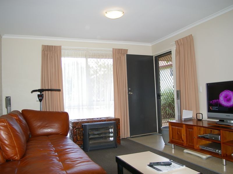 Unit 5/6 O’Brien Street, Harlaxton QLD 4350