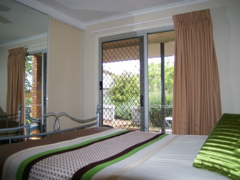 Unit 5/6 O’Brien Street, Harlaxton QLD 4350