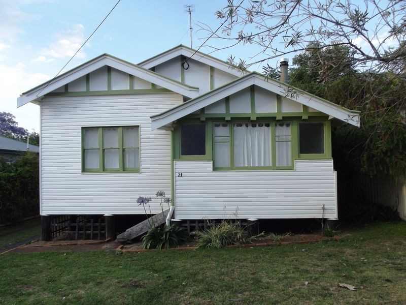 21 Cavell Street, East Toowoomba QLD 4350
