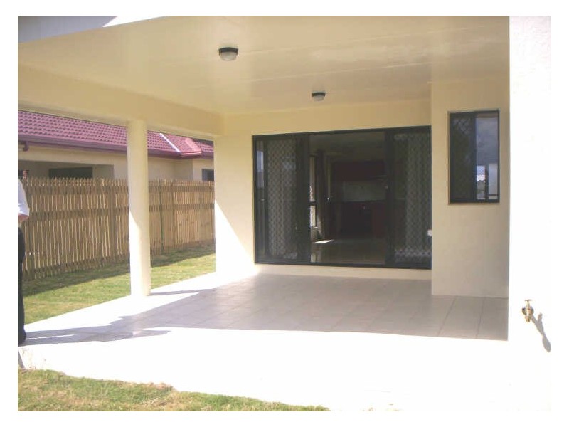 9 Burbank Way, Kirwan QLD 4817