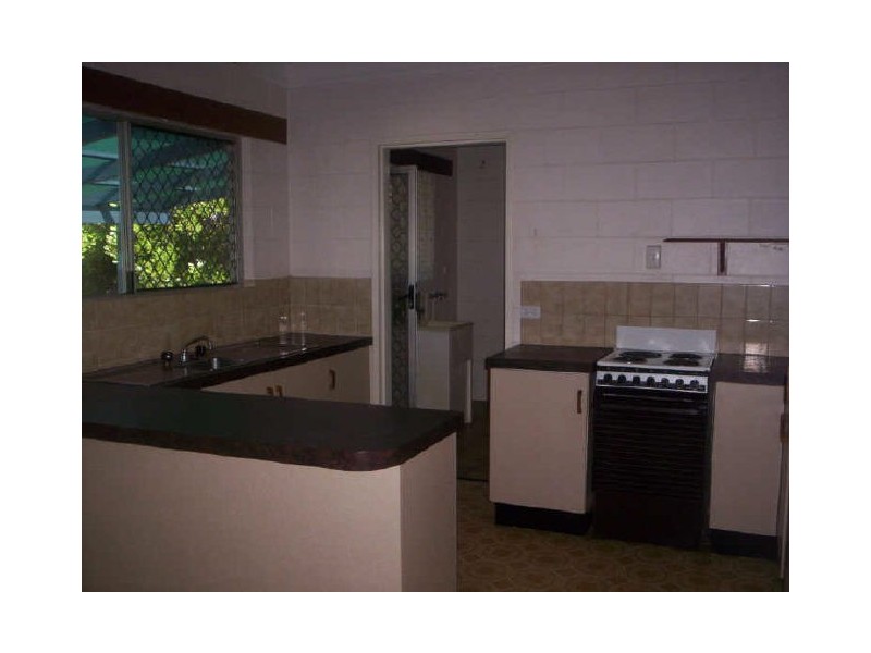 9 Paluma Street, Kirwan QLD 4817