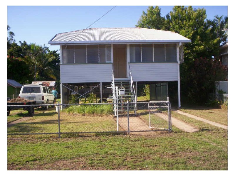 7 Sixth Street, South Townsville QLD 4810